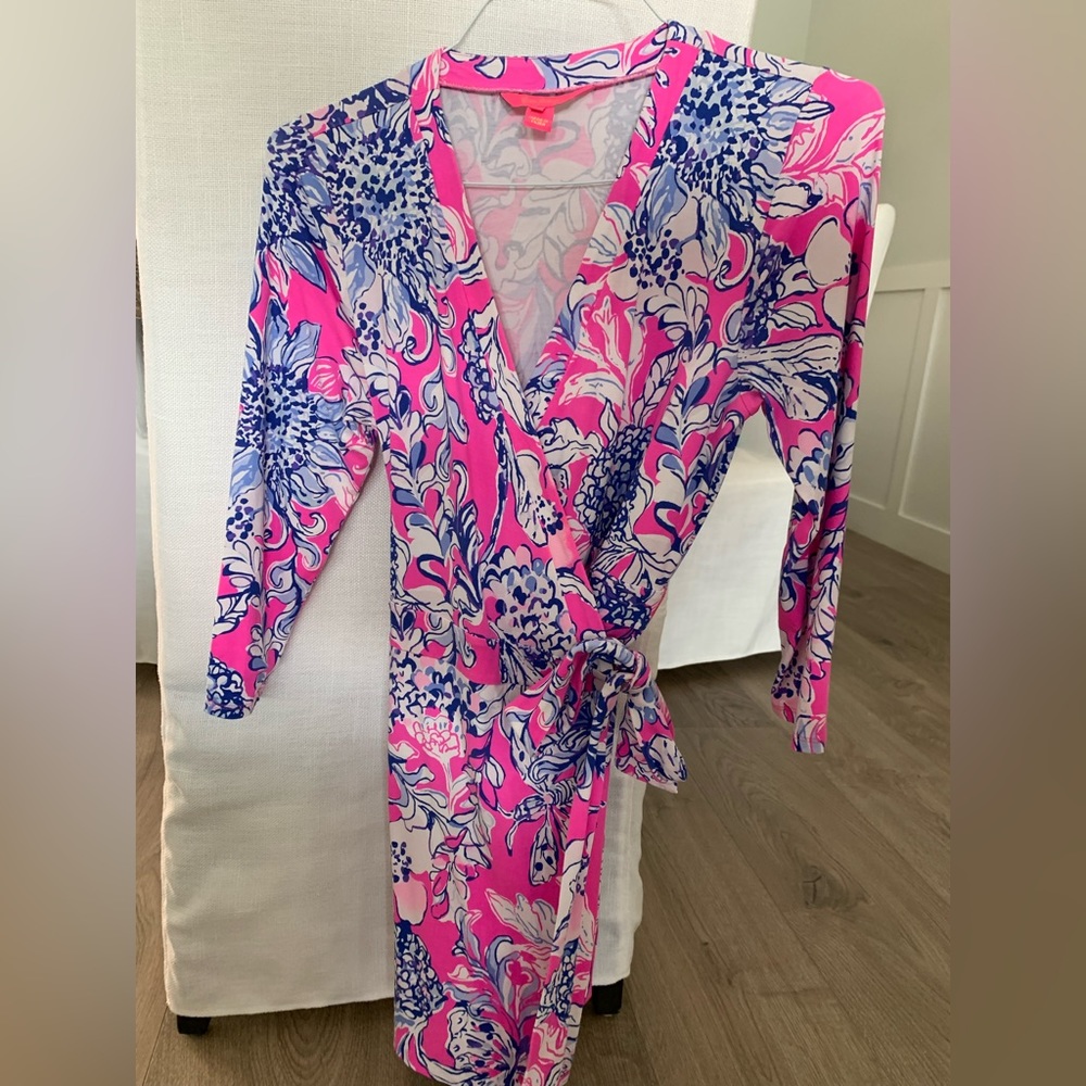 Lilly Pulitzer Karlie Wrap Romper. Size medium